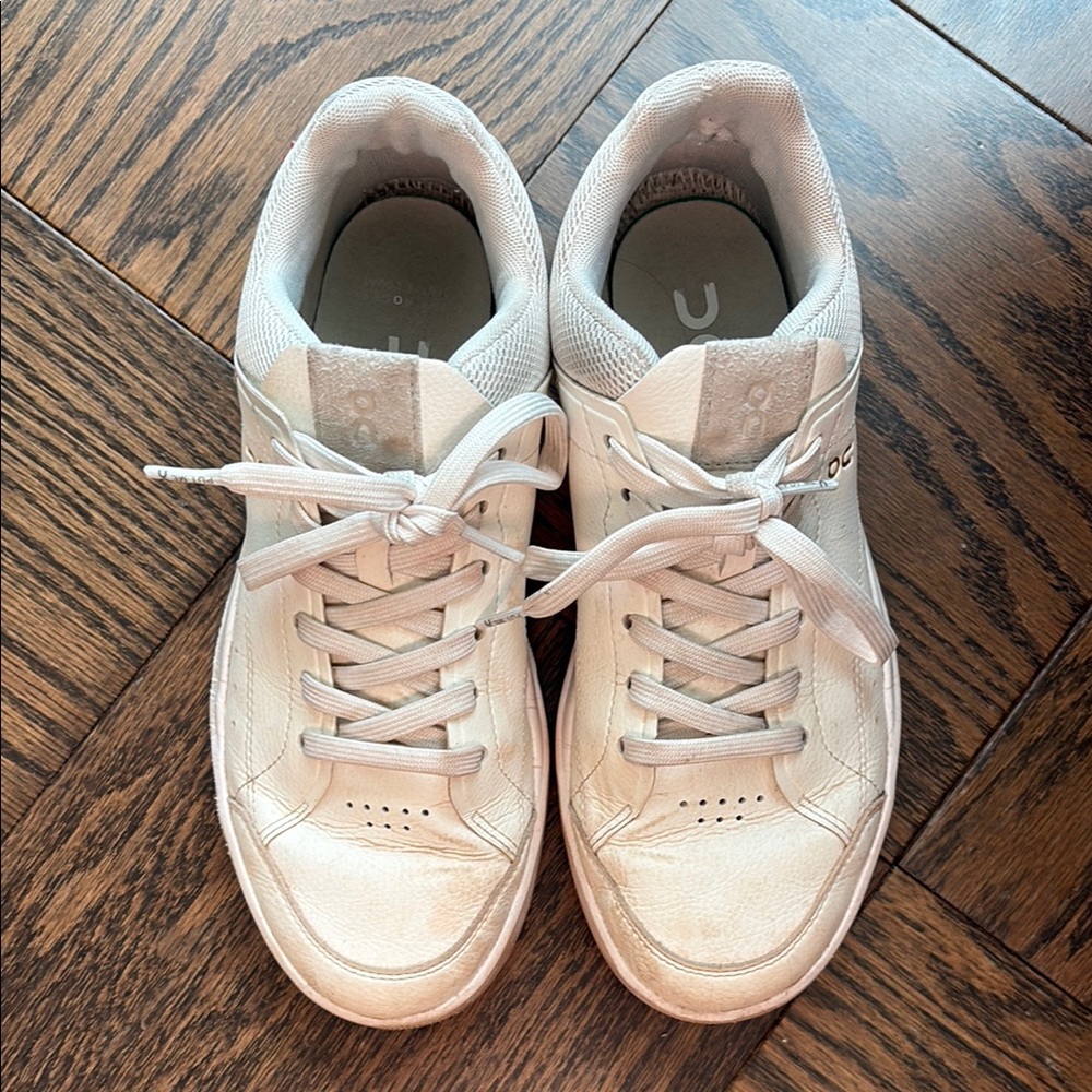 On Running Cream Sneakers Classic Design